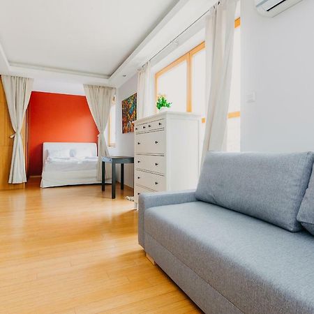 ShortStayPoland Chelmska  Warszawa Exteriör bild